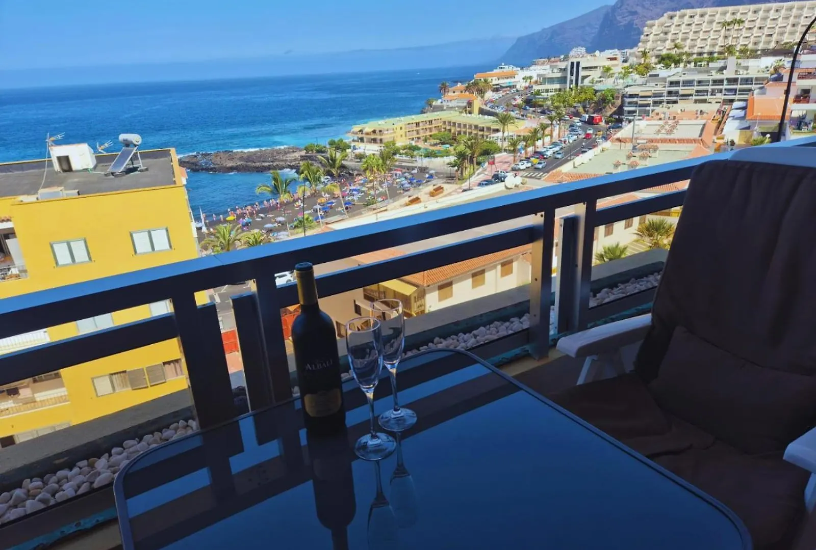Arenas Negras Apartament Malaga location